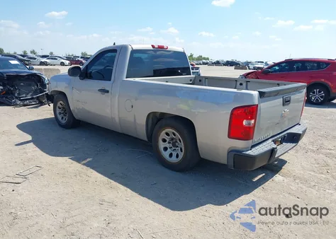 2008 Chevrolet Silverado 1500 Work Truck z USA, uszkodzony, nr VIN 1GCEC14X68Z327925